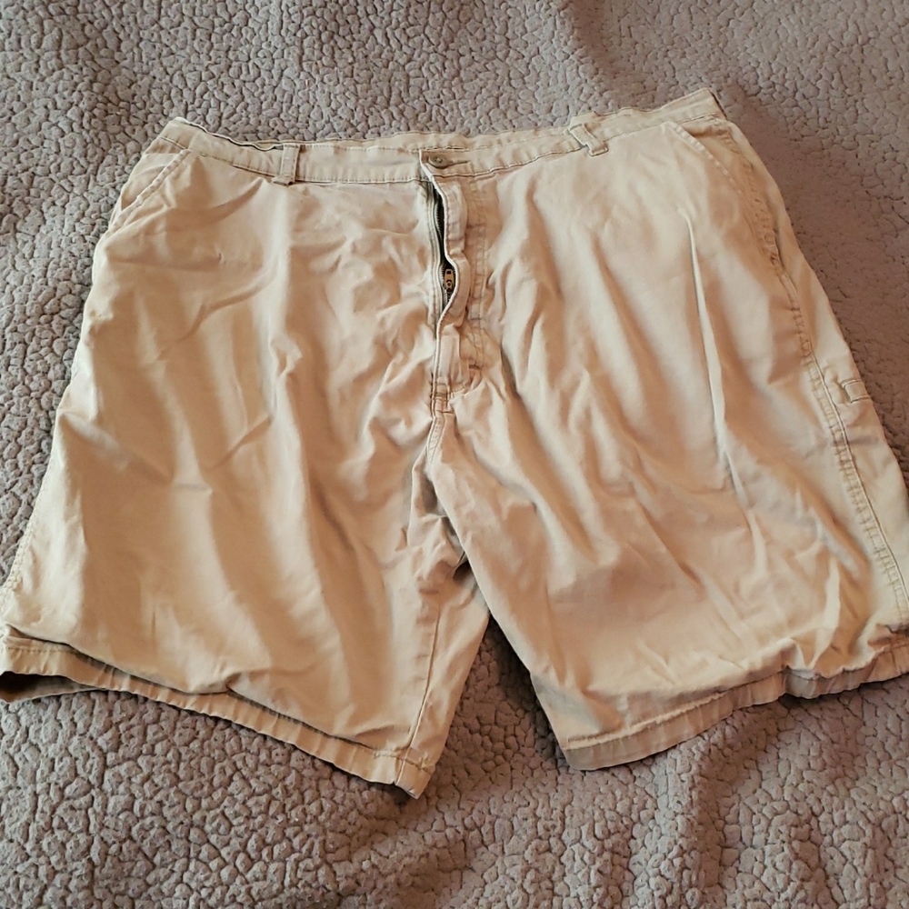 Mens wrangler khaki shorts 42